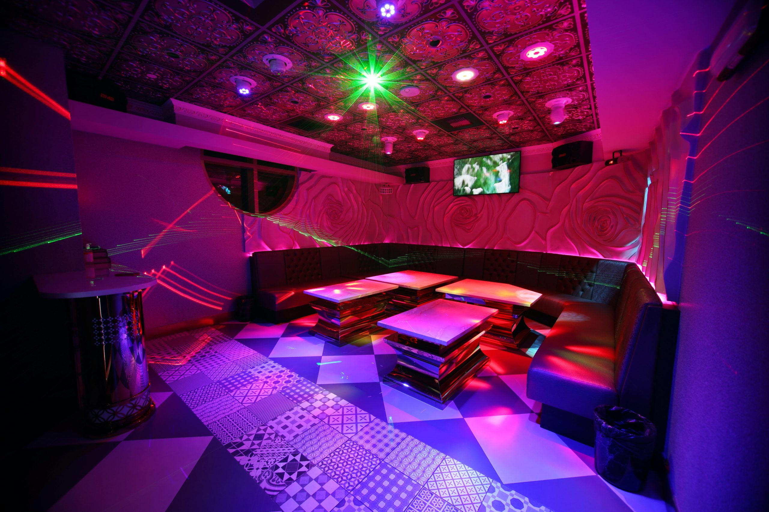 room 28