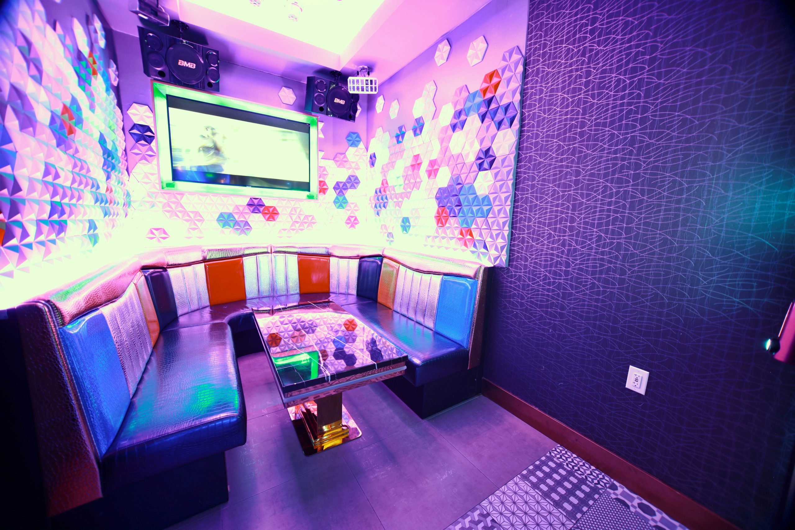 room 32